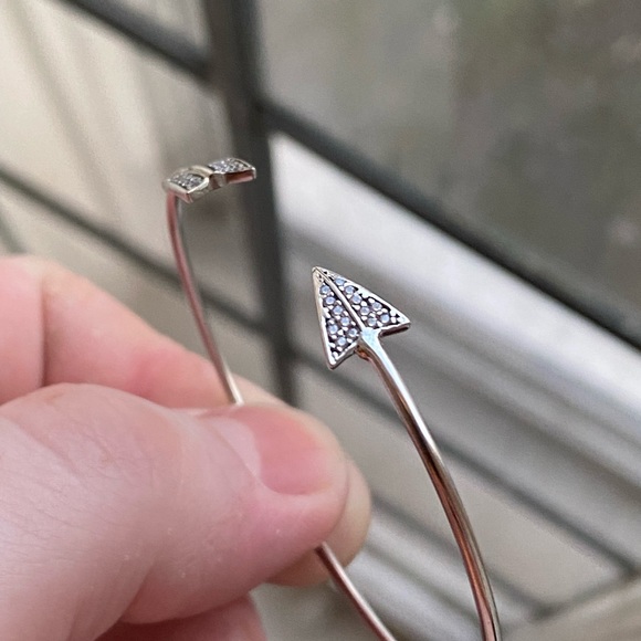 Brand new .925 arrow bracelet - Picture 2 of 7
